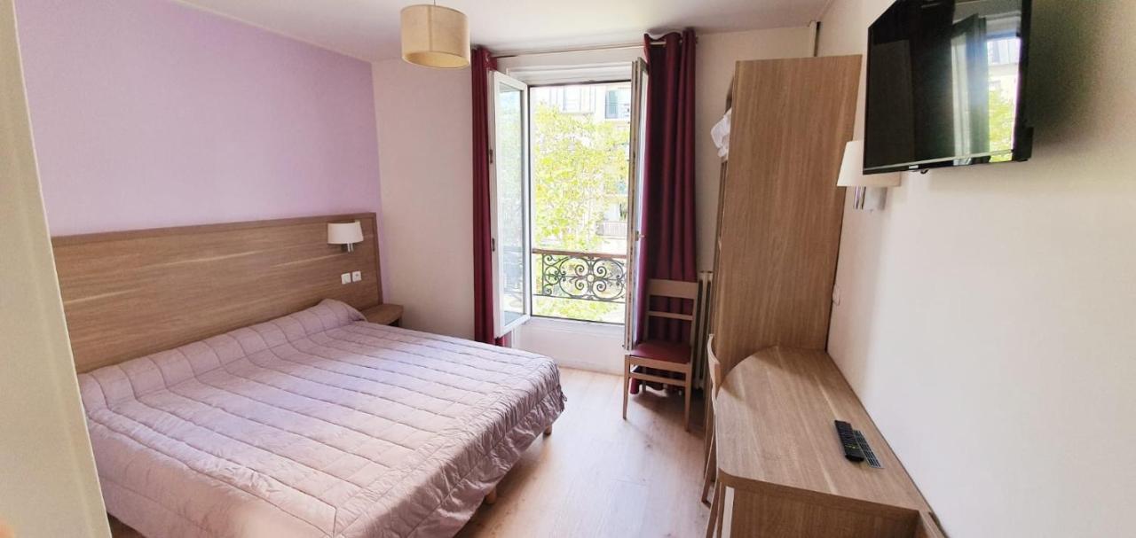 Hotel Des Pyrenees - Entre Bastille Et Nation Paris Eksteriør billede